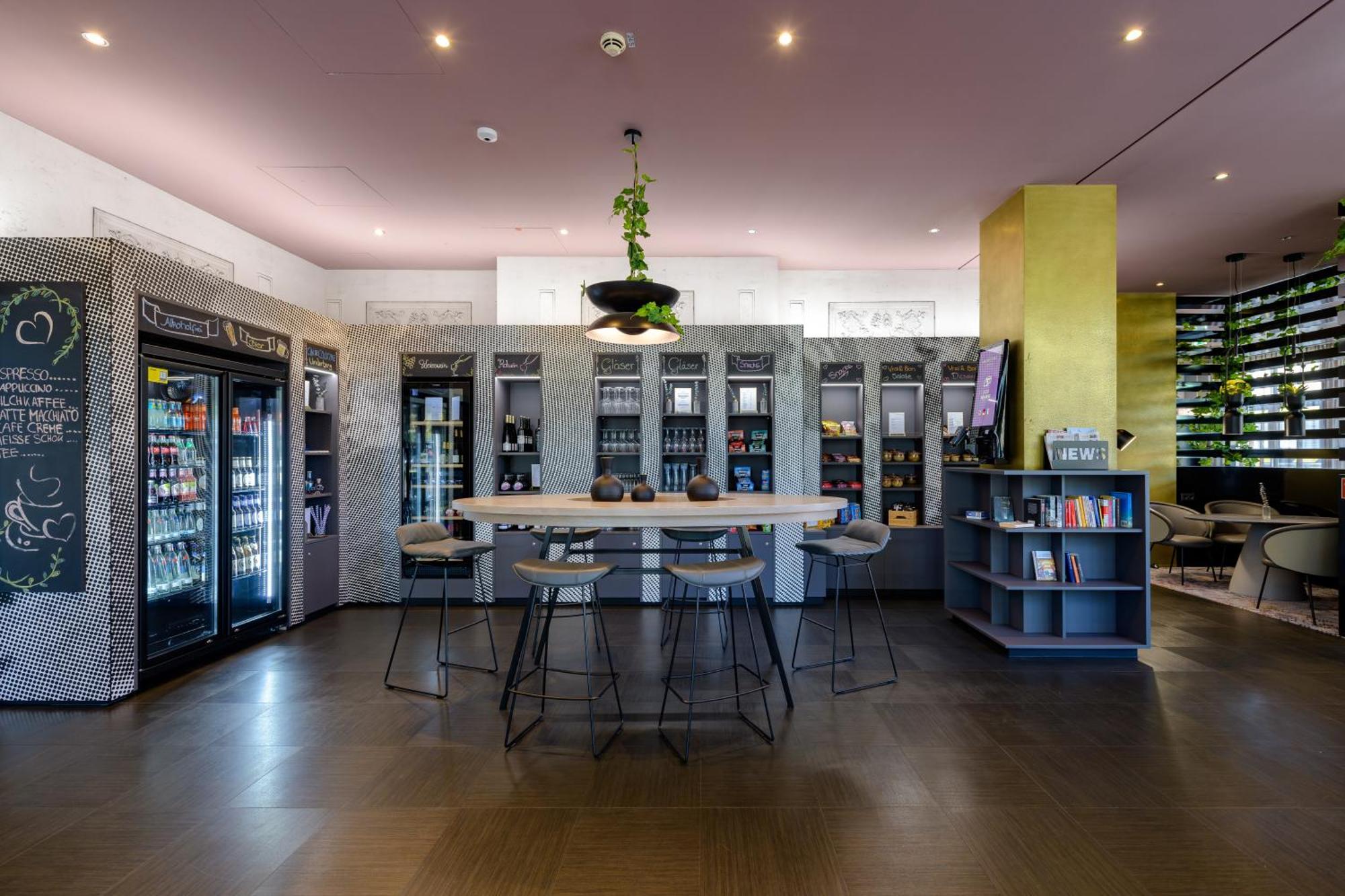 Mercure Hotel Wuerzburg Am Mainufer Екстер'єр фото